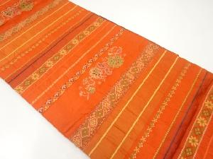 横段に草花模様織出し全通袋帯